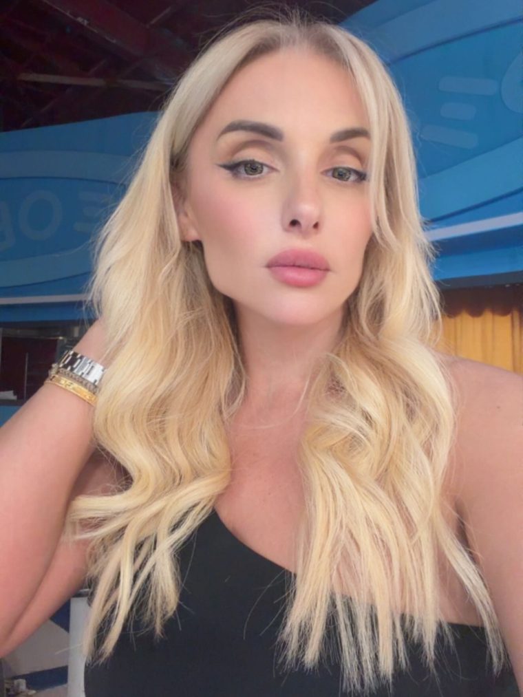 elisavetkontokostaofficial177987305839061774503576044104204871743.jpg