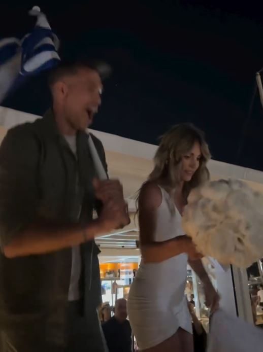 athina3.jpg