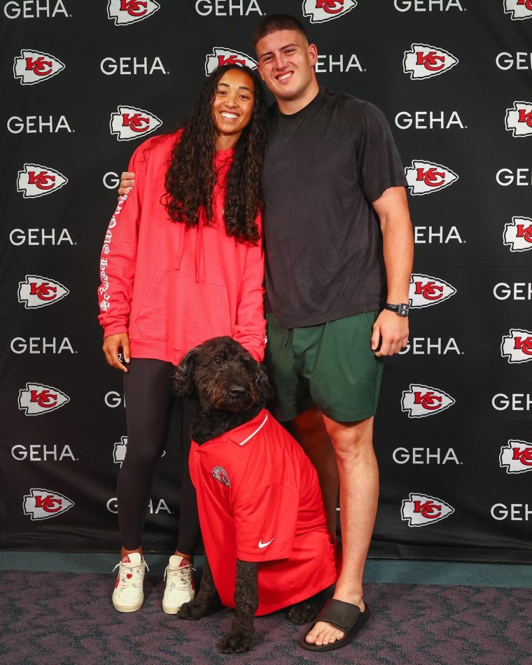chiefs175311279236816994059044090453315342.jpg