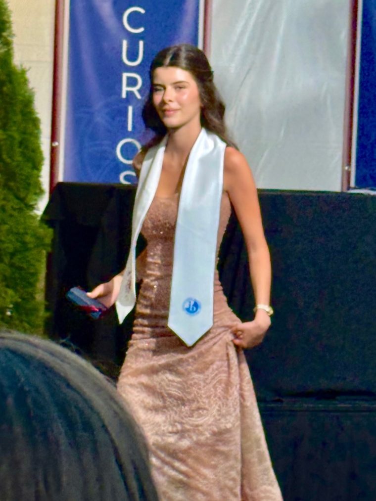 elenimenegaki17833264013935146286796735869205797726-1.jpg