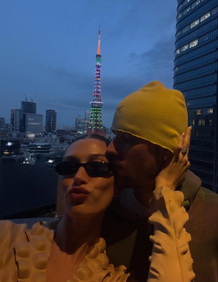 haileybieber-384425562749393937271412911-202603030036431.jpg