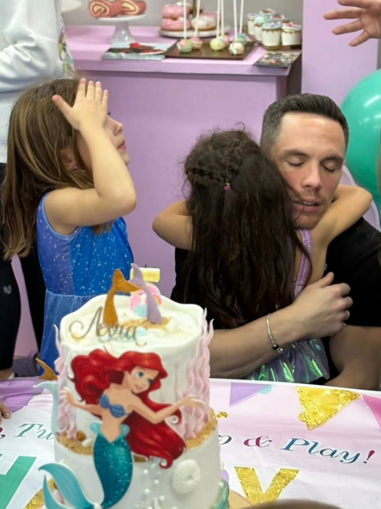 eleftheriospetrounias-3782483189340881152305571202-20251207190555.jpg