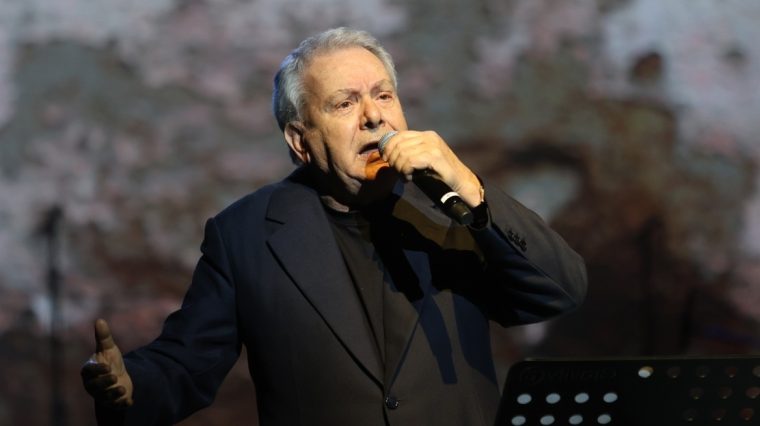 mitsias.jpg