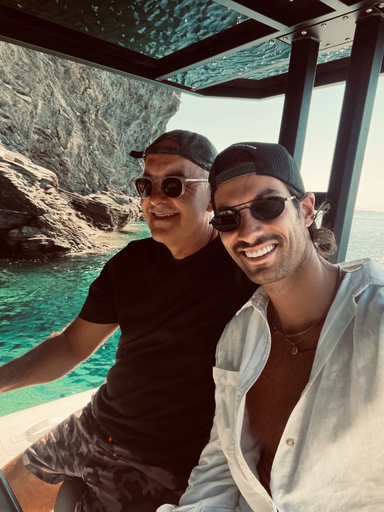 yiorgoskaravasofficial-39593185048885179155871331597-20260808194607.jpg