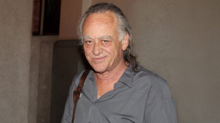 maketa-nikos-kalogeropoylos.jpg