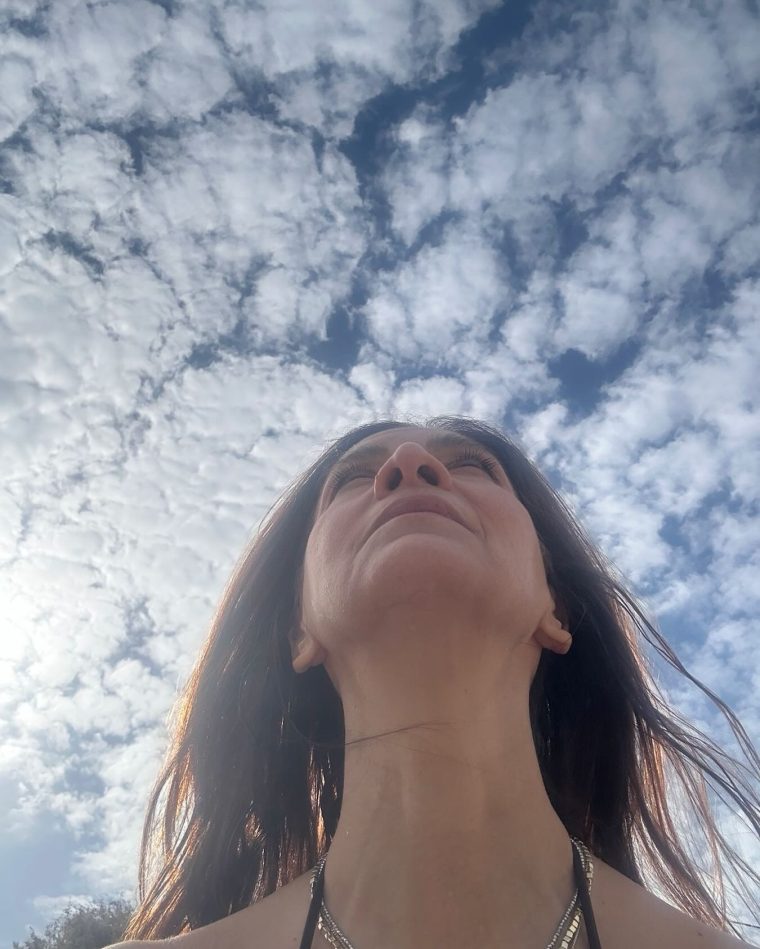 katerinalehou176105646037483357275252788784787143717.jpg