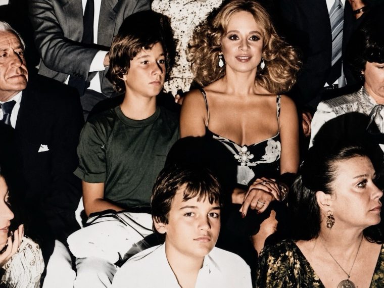 alikivougiouklakiofficial178690990039652019481336560009771641078.jpg