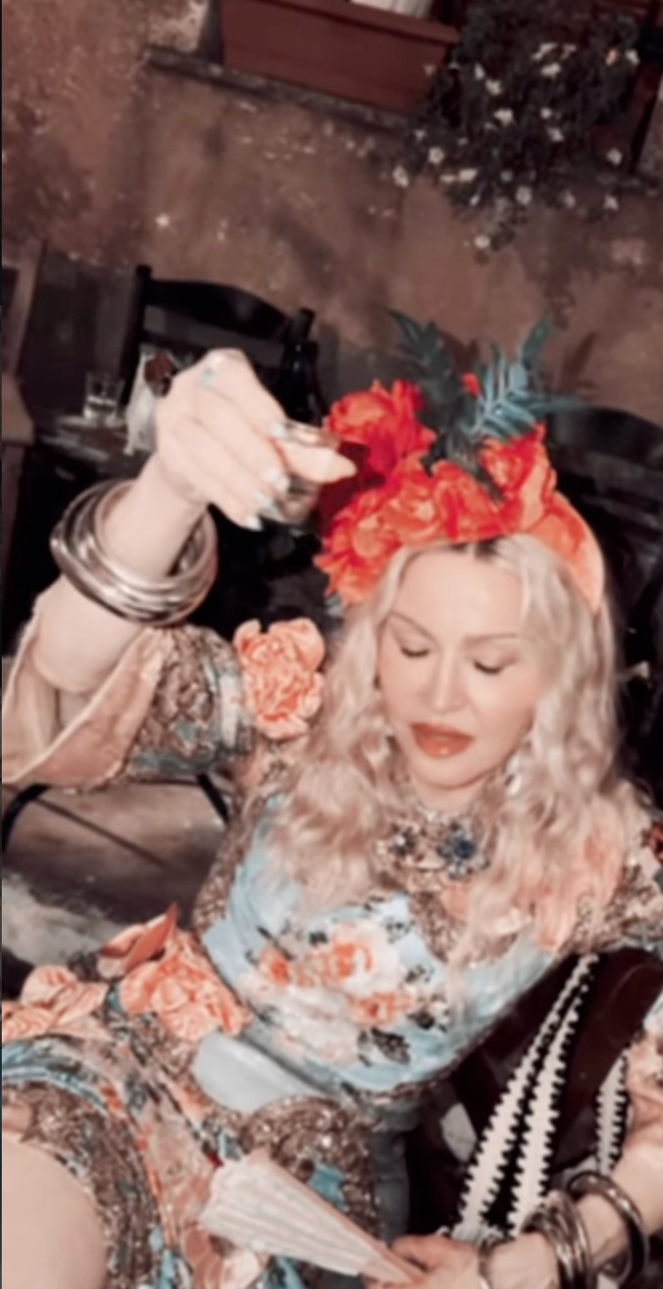 madonna3.jpg