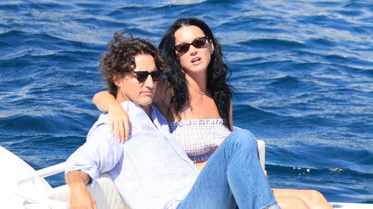 3706justintrudeaukatyperry582026.jpg