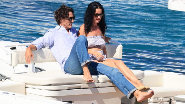 3674justintrudeaukatyperry582026.jpg