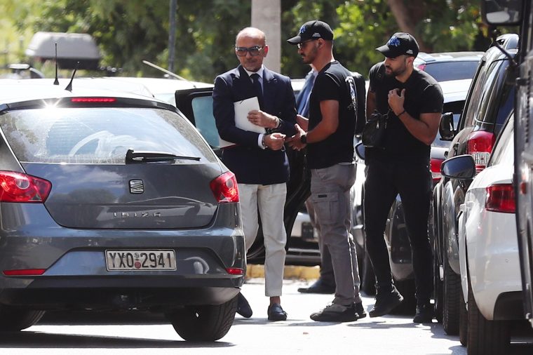 ΕΥΕΛΠΙΔΩΝ - ΜΕΤΑΓΩΓΗ ΣΤΟΝ ΑΝΑΚΡΙΤΗ ΤΟΥ ΖΕΥΓΟΥΣ ΤΩΝ ΓΙΑΤΡΩΝ ΠΟΥ ΣΥΝΕΛΛΗΦΘΗΣΑΝ ΓΙΑ ΤΟΝ ΘΑΝΑΤΟ ΤΟΥ ΓΙΩΡΓΟΥ ΜΑΖΩΝΑΚΗ