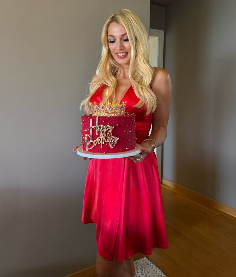 konstantinaspyropoulou1790098172399195101846113035646518104.jpg