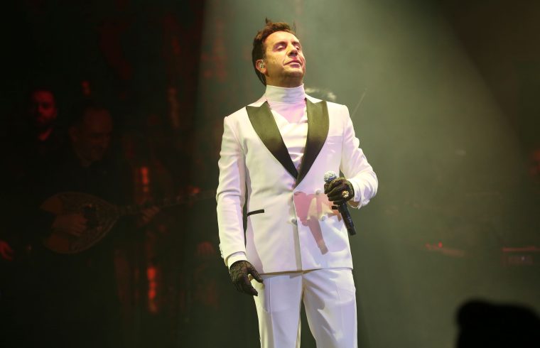 mazonakis-2.jpg