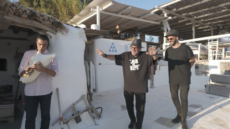 mykonos-9.jpg