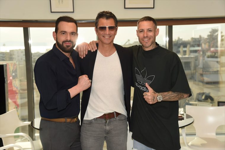 rouvas-panik.jpg