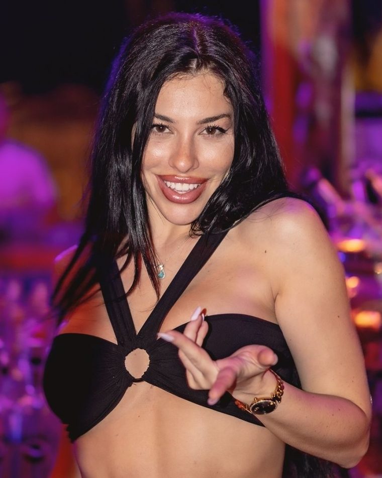 alohabeachbarparaliakaterinis-3967062952494533850442378410711-20260819121257.jpg